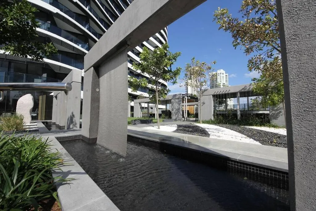 Oracle 2401 Daire Gold Coast